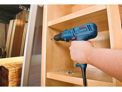 Furadeira parafusadeira elétrica de 10mm Bosch GSR 7-14 E 400W + acessório com caixa de papelão 127V