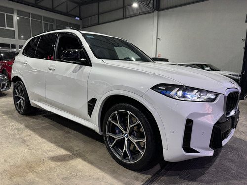 BMW X5 4.4 V8 M60I