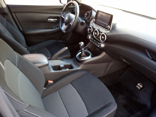 Nissan Sentra 2.0 Advance