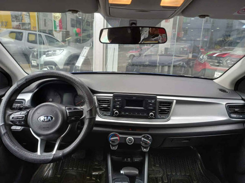 Imagen 6 de 8 de Kia Kia Rio Sedan 2020 4p L, 1.6 L Mpi Tm6, Ve Del. Ba, R-1