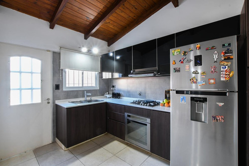 Imagen 2 de 28 de Casa En Venta Fisherton 3 Dormitorios Con Pileta