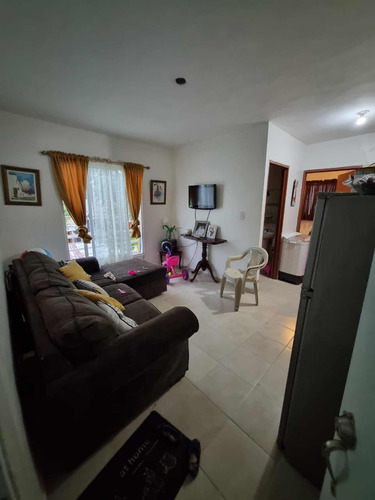 Vendo Apto 3er Piso Excelente Para Inversión En Villa Mella