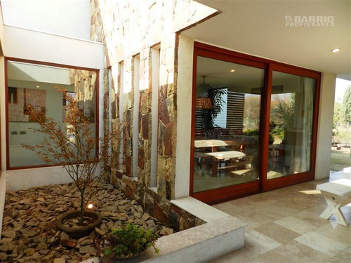 Imagen 9 de 30 de Casa En Venta De 4 Dormitorios En Colina