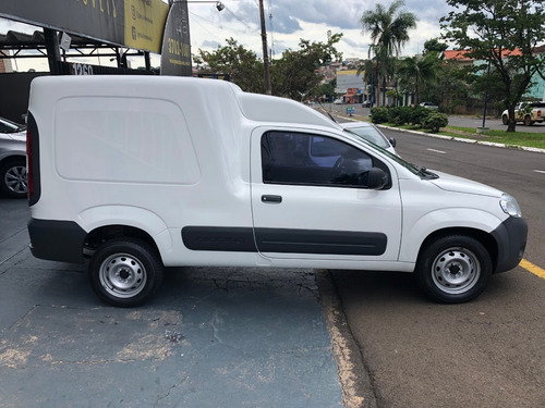 Imagem 2 de 10 de Fiat Fiorino Furgão 1.4 Flex (refrigerada) 2018