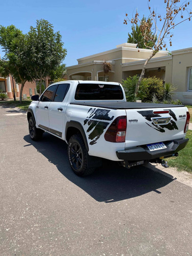 Toyota Hilux 2.8 Cd Limited 177cv 4x4 2018