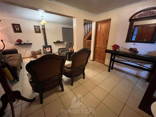Casa En Venta De 4 Dorm. A 10 Min. De San Clemente