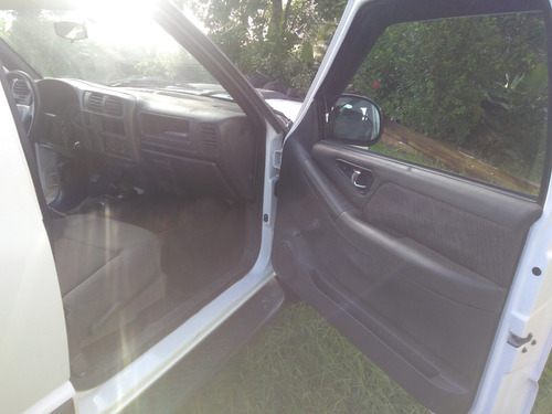 Imagem 8 de 15 de Chevrolet Blazer 2.4 Advantage Flexpower 5p