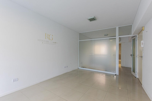Venta Oficina 2 Ambientes Saavedra