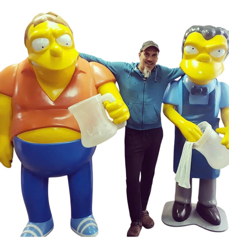 Moe Szyslak Y Barney Gumble Los Simpsons De Fibra