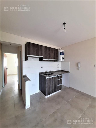 Imagen 5 de 29 de Departamento - Moron Sur