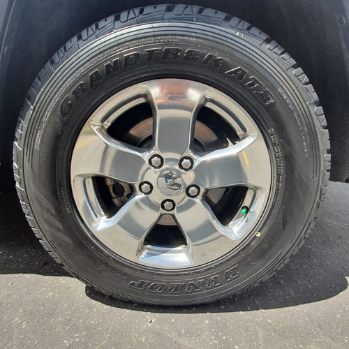Jeep Grand Cherokee Laredo 4x4 3.6cc