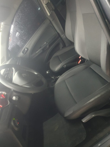 Volkswagen Voyage 1.0 12v Total Flex 4p