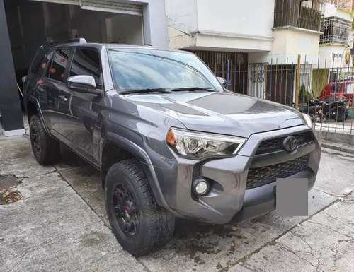 Imagen 5 de 8 de Toyota 4runner Sr5 2016 Aut Secuencial 4.0