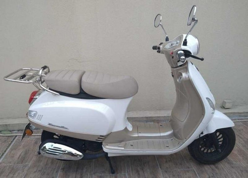 Imagen 12 de 15 de Zanella Styler Exclusive 150 Z3, Scooter Strato Gilera Moto