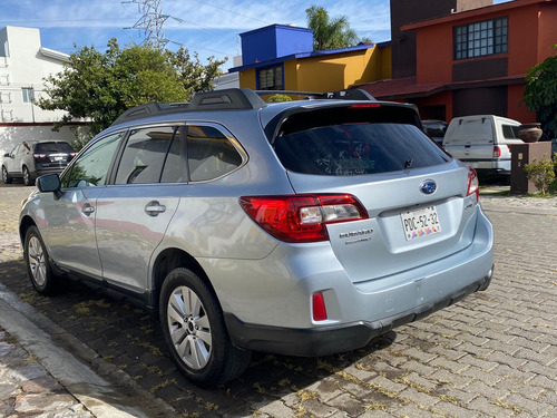 Subaru Outback 2.5 Premium H4 At