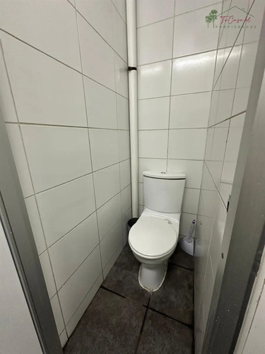 Bodega 1,9 M2 Arriendo Nueva De Lyon - Providencia