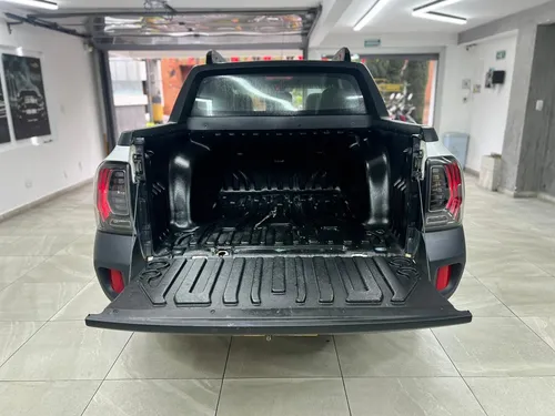 Renault Duster Oroch Mt 1.3 Turbo 4x4 2023