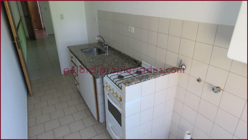 Imagen 5 de 11 de Departamento Venta Dos Dormitorios Balcón Upcn Bahia Blanca