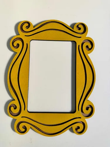 Aplique De Parede Ou Moldura De Porta Friends Mdf Amarelo- Quadro