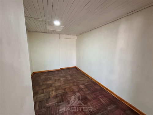 Casa En Venta De 3 Dorm. En Curicó