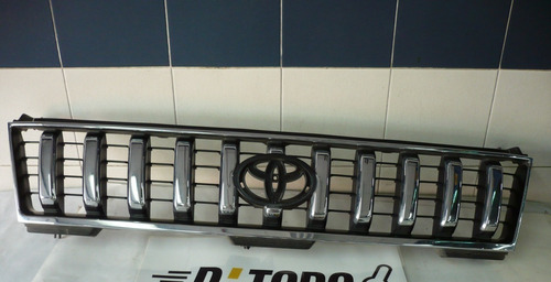 Parrilla Toyota Meru 2005 2009 Usado Original Detalle