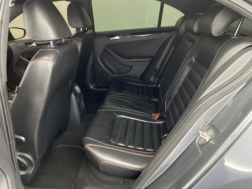 Volkswagen Jetta Gli 2.0