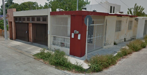 Calle 31 A, Miguel Alemán, Mérida, Yucatán. Rr*