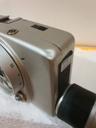 Camara Canon Dial 35 Mm Medio Cuadro--c121 (Usado)