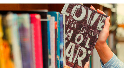 Cofre Livro Portátil Camuflado Com Chave Porta Joias Seguro Cor Love