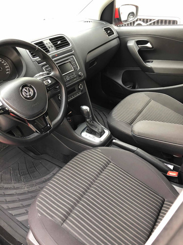 Volkswagen Vento 1.6 Highline At 2015