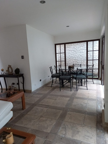 Imagen 5 de 9 de Casa En Renta En Zona 16