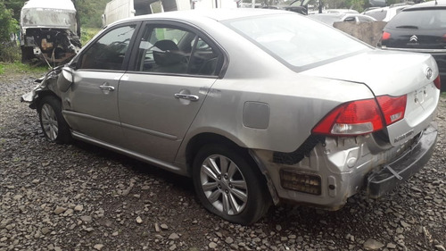 Imagem 3 de 14 de Sucata Kia Magentis 2.0 Gasolina 2010 - Rs Auto Pecas Farrou