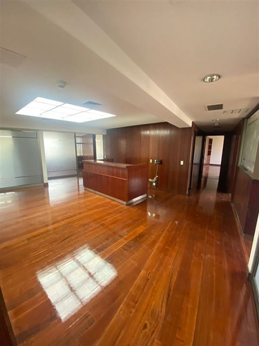 Oficina En Arriendo En Providencia