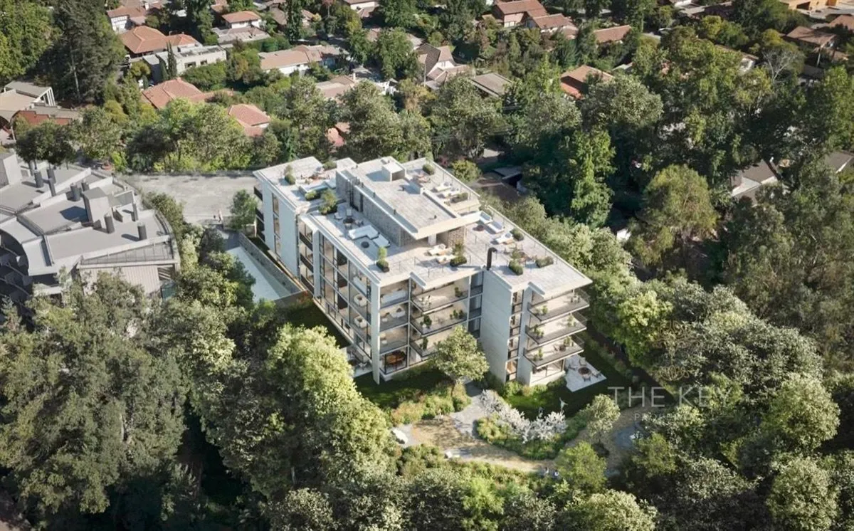 Imagen 2 de 12 de Departamento Con Jardín En Venta De 1 Dorm. En Lo Barnechea