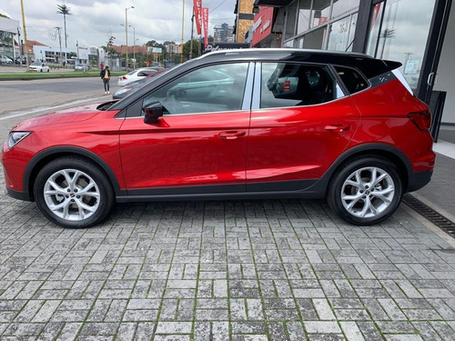 Imagen 3 de 24 de Seat Arona Fr 2024