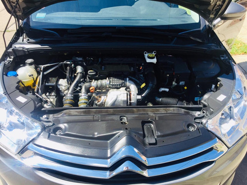 Citroën C4 Lounge 2017 1.6 Hdi 115 Feel Pack