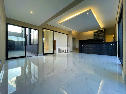 Imagem 1 de 28 de Casa Á Venda Condomínio Gaivota Ii Com 3 Quartos E 4 Vagas - V7205