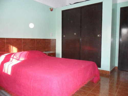 Quinta Venta 8 Dormitorios, 3 Baños Y Piscina-lote 20 X 30 Mts - Arturo Segui