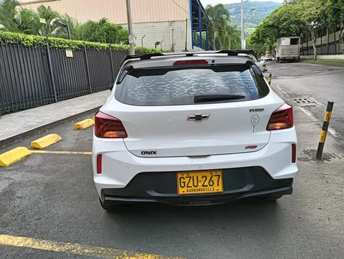 Chevrolet Onix 1.0T Rs Mt