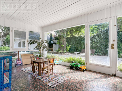 Casa En Venta Y Alquiler En Acas.-vias/libert.