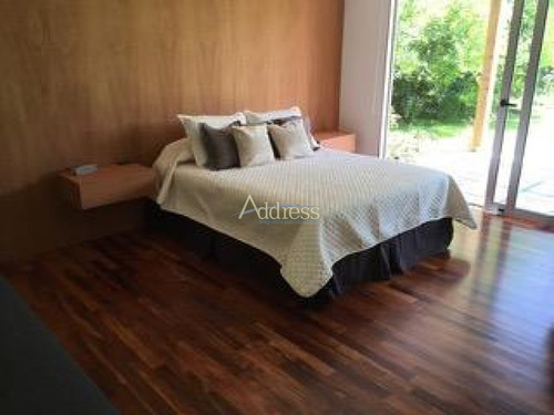 Impecable Casa En Beverly Hills - Ref: 2467