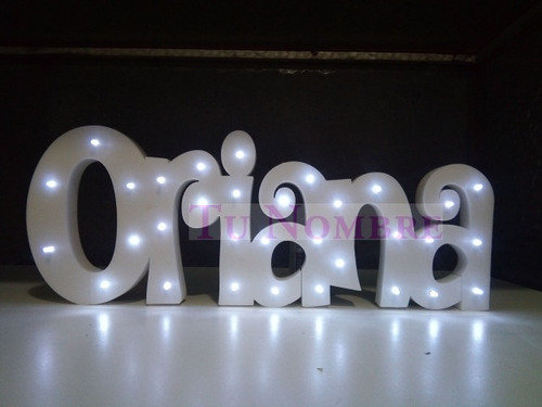 Imagen 8 de 9 de Letra Con Luz Led 30 Cm Polyfan Belgrano Tunombre