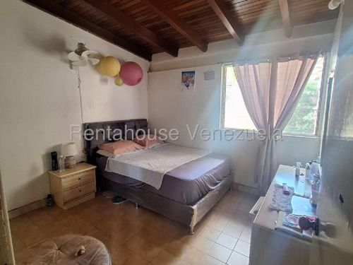 Apartamento En La Parroquia Sta. Rosalia Mr