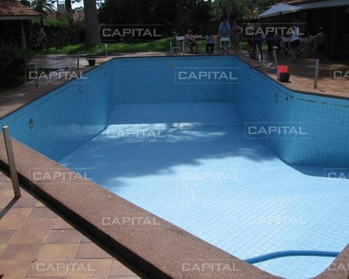 Importante Casa En Venta En Mansa, Punta Del Este- Ref: 24771