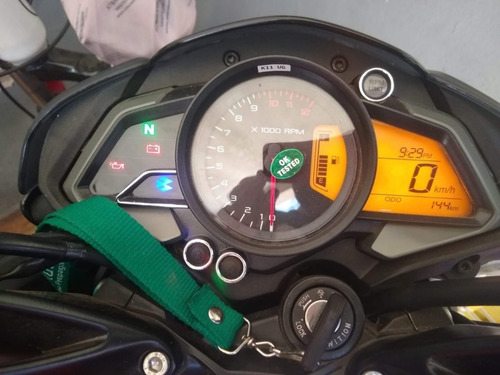 Rouser Ns 160