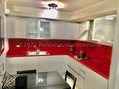 Imagen 3 de 15 de Eloisa Mejia Rentahouse Vende Townhouse En Mañongo Naguanagua 22-6668