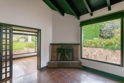 Casa En Venta En La Calera. Cod V12135