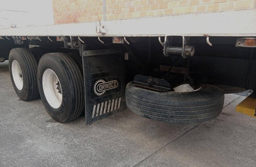 Imagen 6 de 8 de Freightliner M2 106