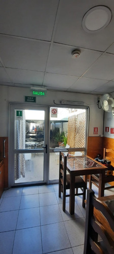 Imagen 10 de 27 de Casa De Esquina Remodelada 4 Años