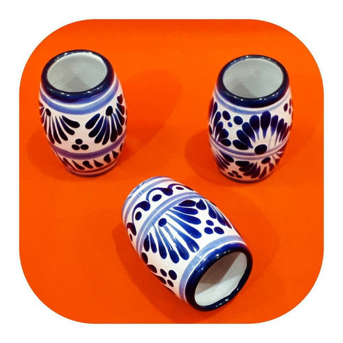 Imagen 3 de 4 de Tequileros De Talavera Poblana Set 5 Vasitos En Azul Blanco